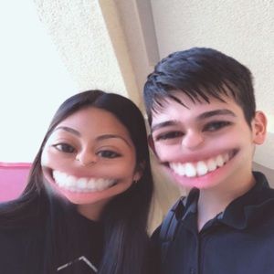 Meet your Posher, Alma